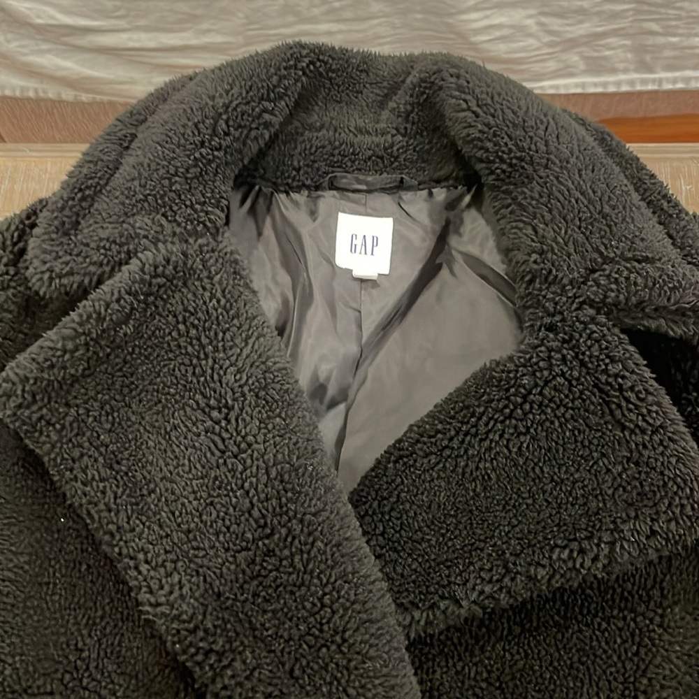 New Black Jacket - Picture 4 of 8